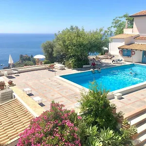 Lejlighedshotel Terra Rossa, Taormina